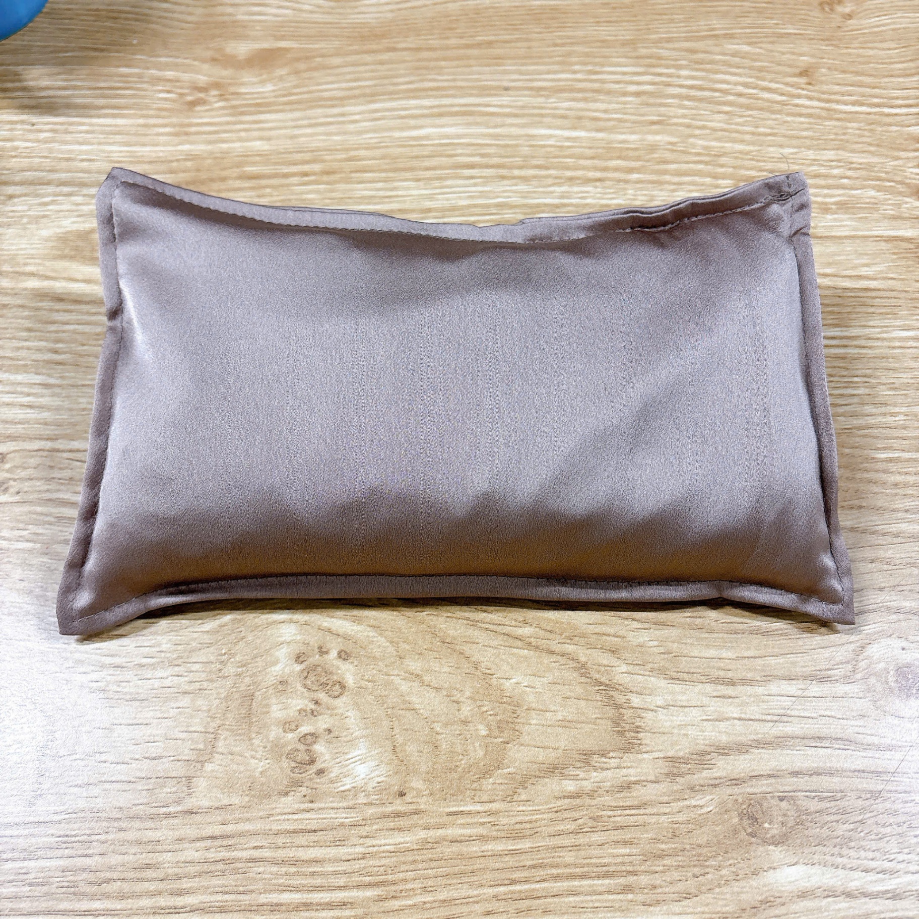 Gối Chườm Muối Biển Thảo Dược EASE